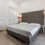 게스트하우스 아폴로 4*
